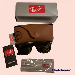 WAYFARER RAYBAN